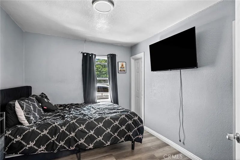 130 W 85th