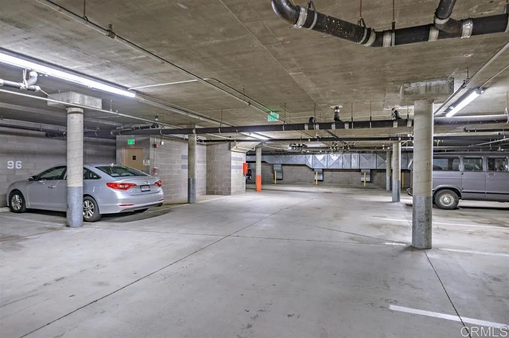 2050 camino de la reina 203