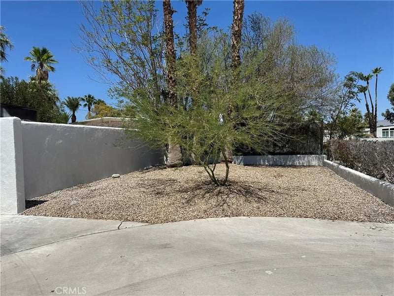 2341 N Duane Road
