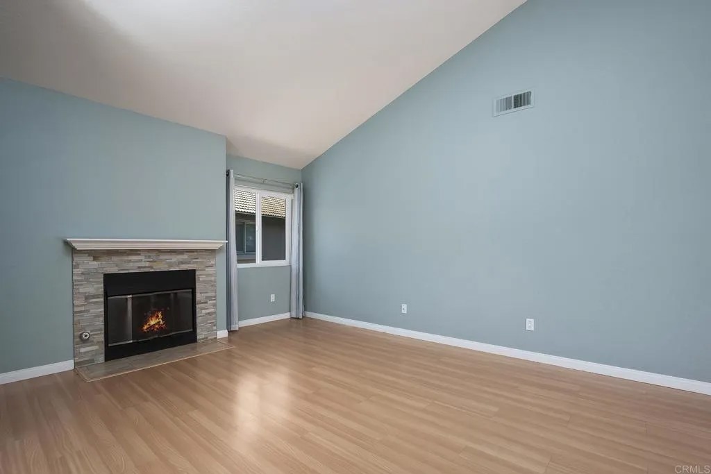 11337 AVENIDA DE LOS LOBOS C