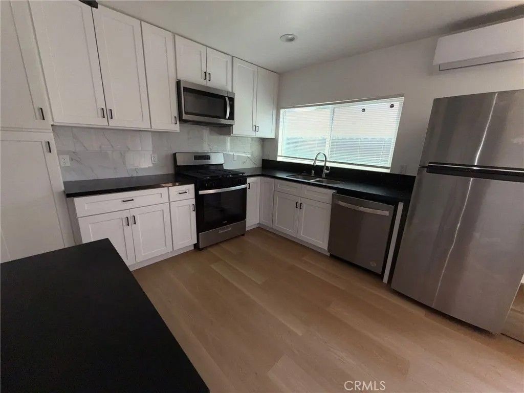 Photo of 12610 Martha Street #2, Valley Village, CA 91607 (MLS # SR26009943)