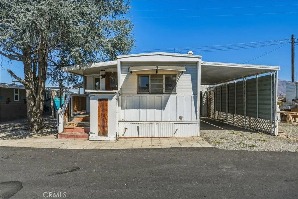Photo of 2150 S San Jacinto Ave #19, San Jacinto, CA 92583 (MLS # WS26071284)