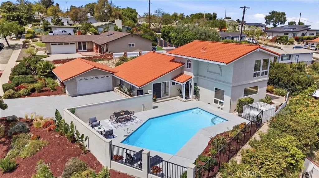 Photo of 5123 Willow Wood Rd, Rolling Hills Estates, CA 90274 (MLS # PV26081419)