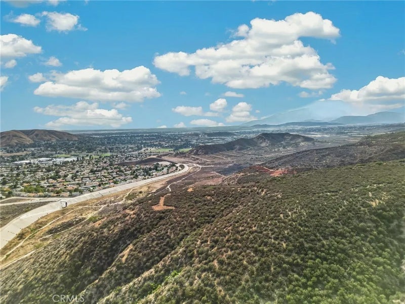 2 Hill West