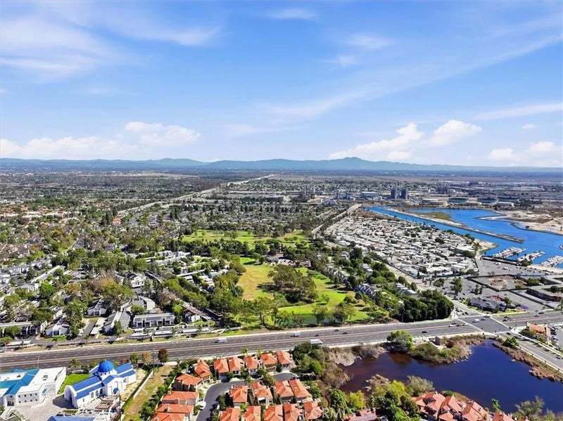 576 N Bellflower 341