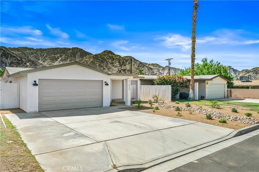51825 Avenida Martinez