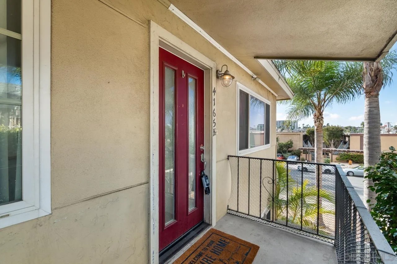 4165 1/2 Mississippi St