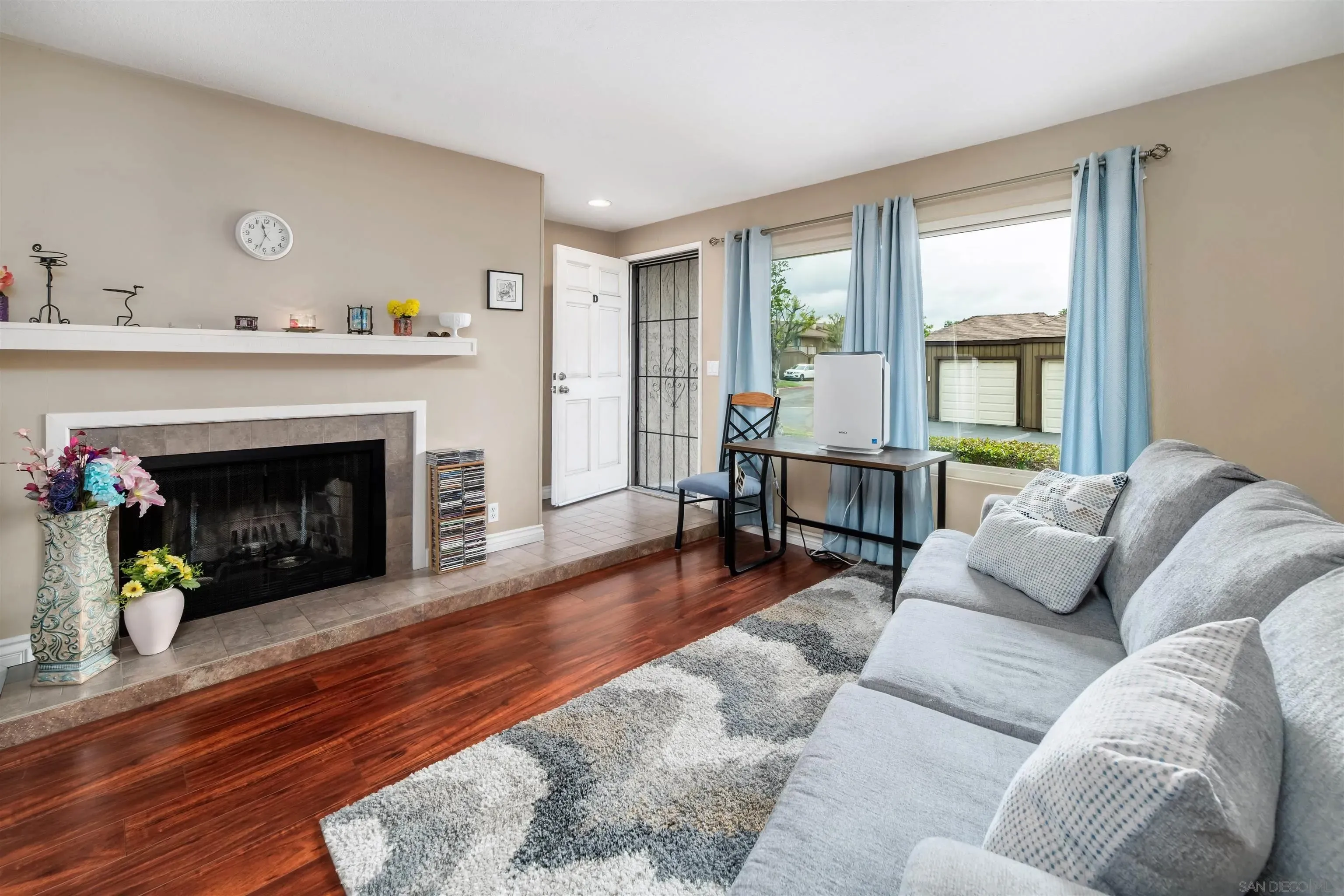 El Cajon, California 92021, United States, 2 Bedrooms Bedrooms, ,3 BathroomsBathrooms,Residential,Active,129055