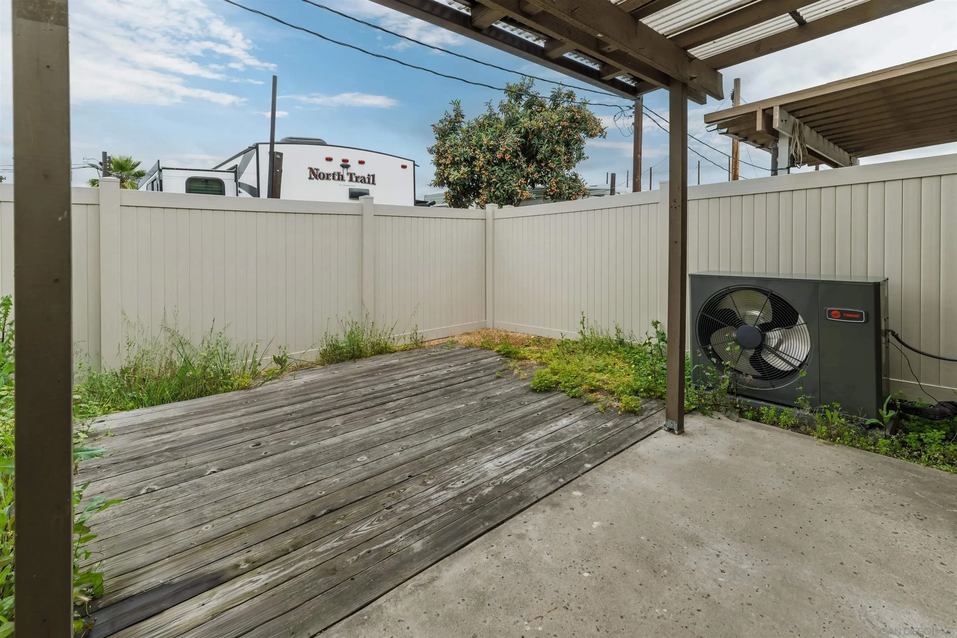 El Cajon, California 92021, United States, 2 Bedrooms Bedrooms, ,3 BathroomsBathrooms,Residential,Active,129055