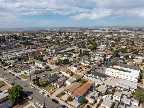 Tiny photo for 513 Flower Street, Chula Vista, CA 91910 (MLS # PTP2508124)