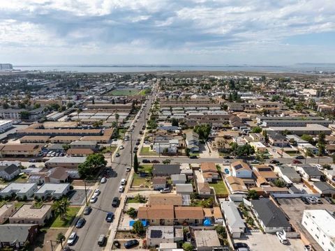 Tiny photo for 513 Flower Street, Chula Vista, CA 91910 (MLS # PTP2508124)