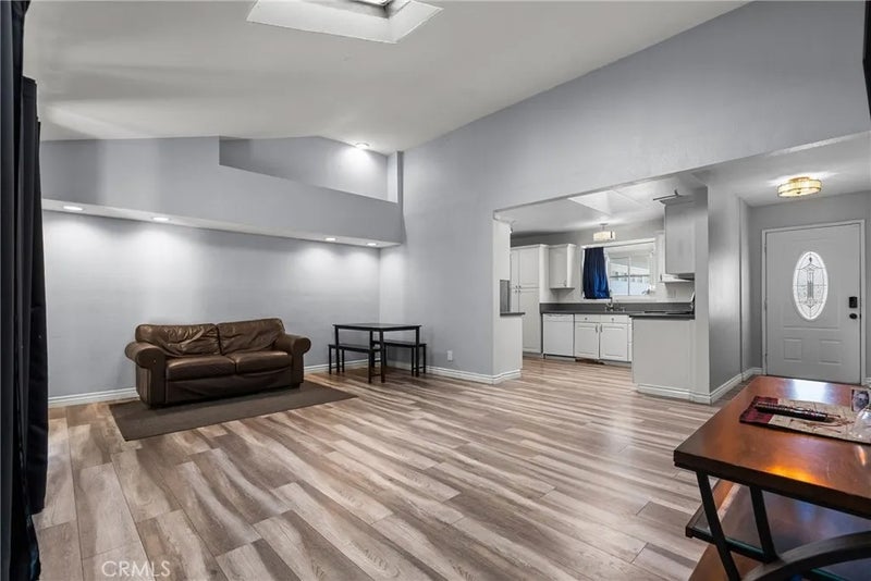 1418 Agnew