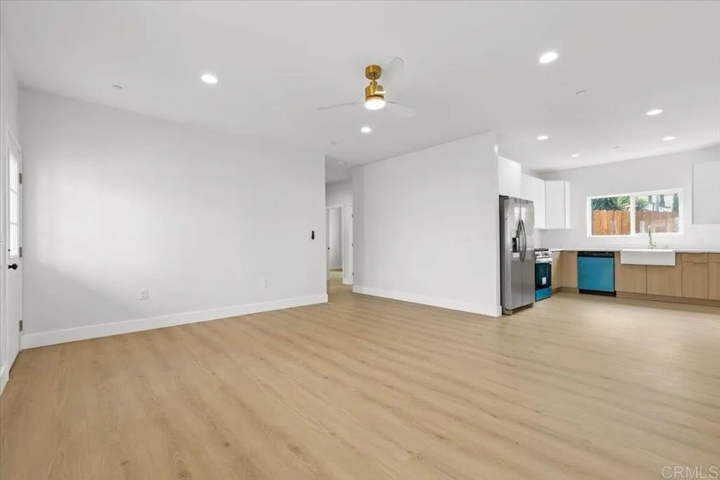 785 Lemon Avenue 1-4