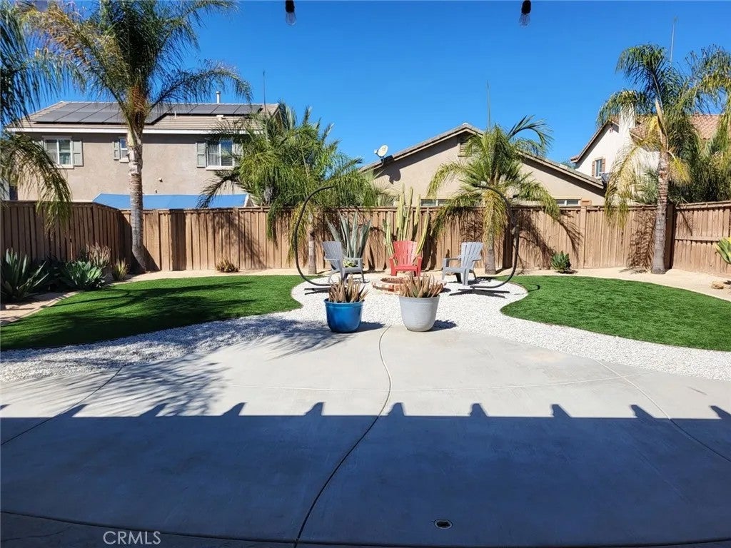 32635 Racquet Club
