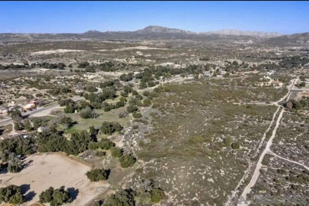 Photo of 00 Jewel Valley Rd, Boulevard, CA 91905 (MLS # 250045919)