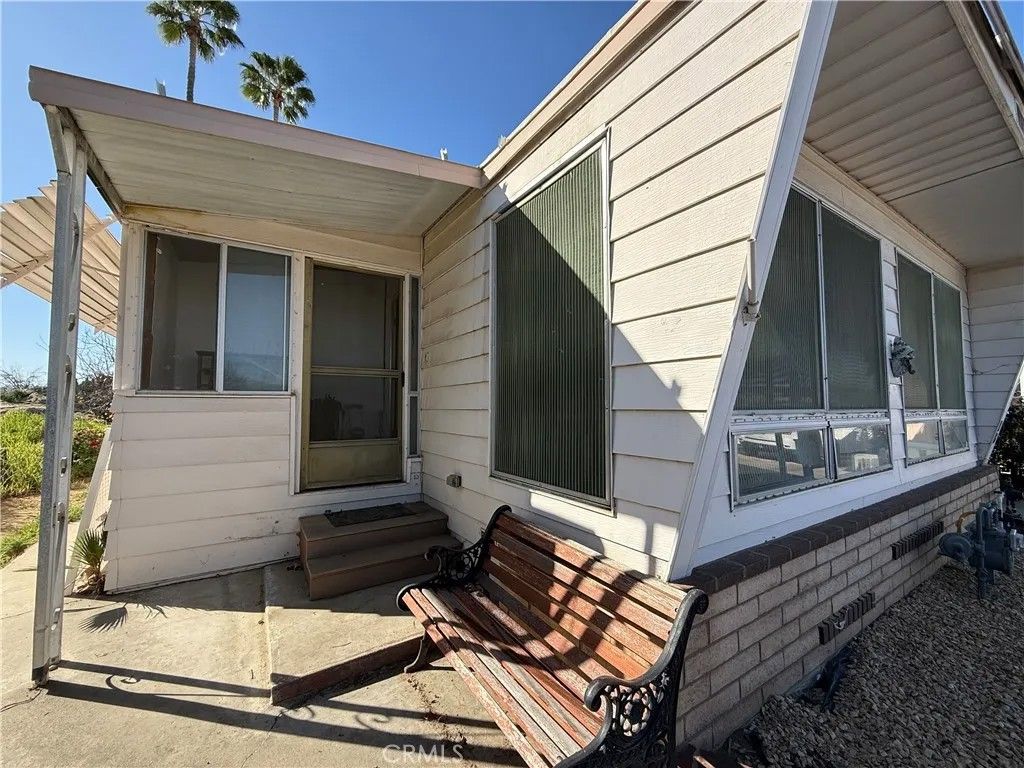 Photo of 1536 S State St #48, Hemet, CA 92543 (MLS # SW26020976)