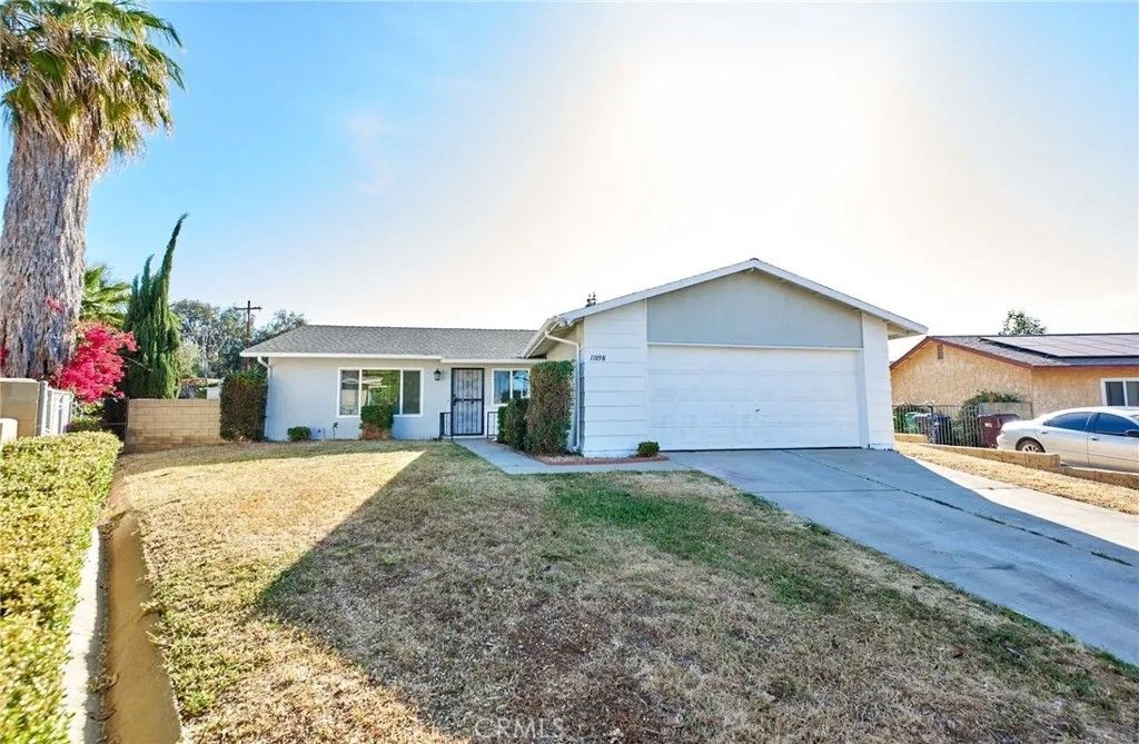 Photo of 11898 Weller Pl, Moreno Valley, CA 92557 (MLS # CV26072845)