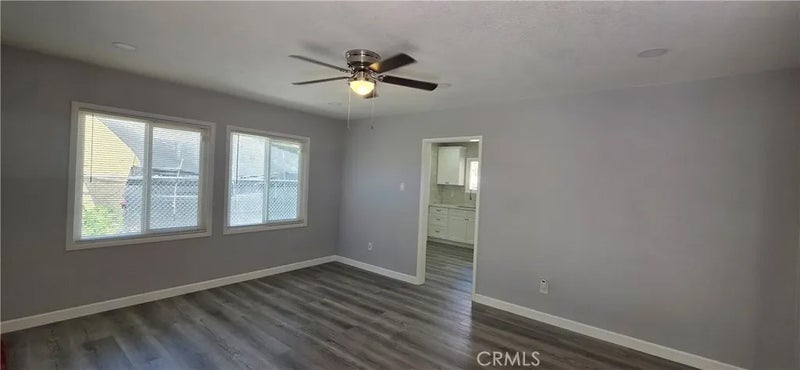 2385 Roxbury