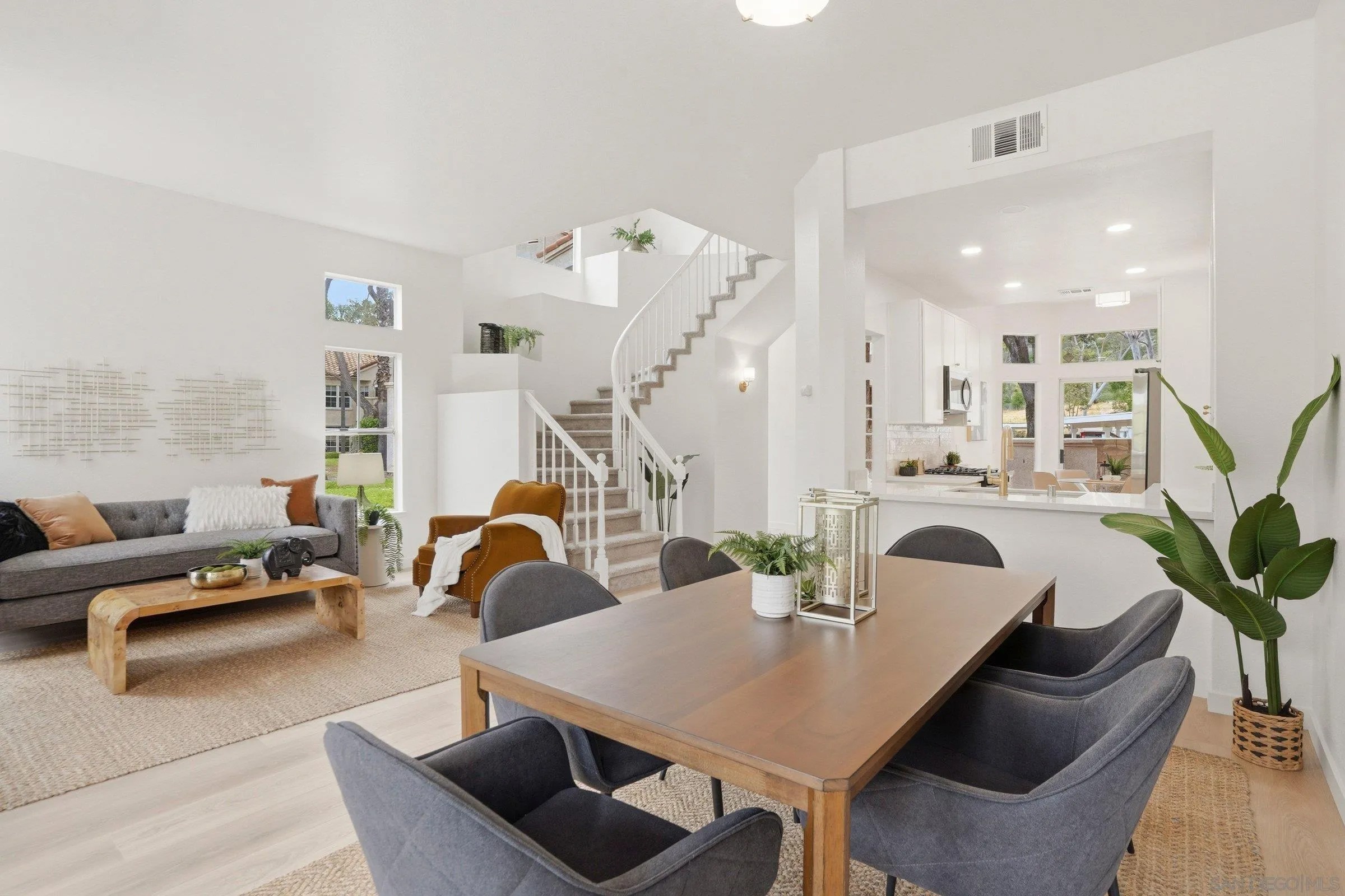 11268 1/2 Portobelo Drive