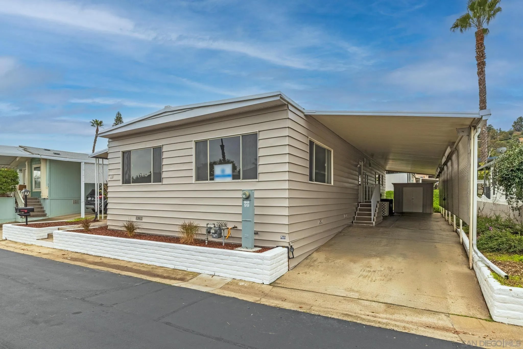 1440 S Orange Ave 99