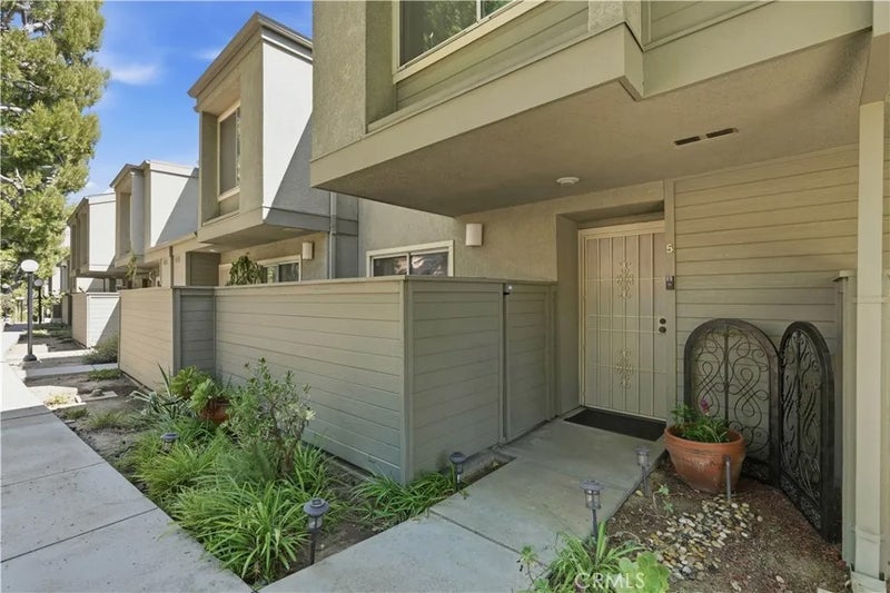 15760 Midwood 5