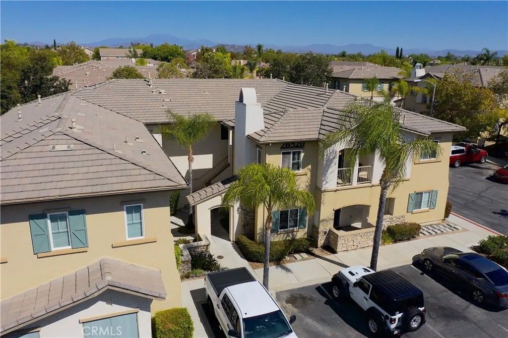 Photo of 26520 Arboretum Way #1906, Murrieta, CA 92563 (MLS # SW25233258)