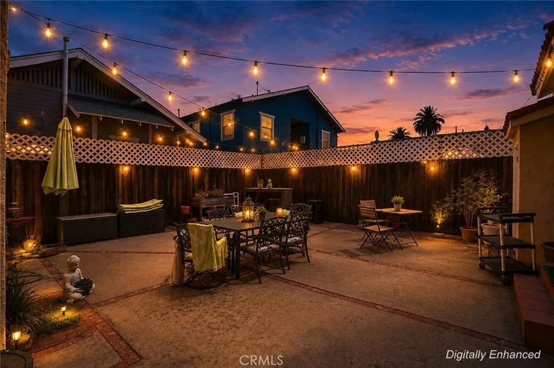 1131 E 2nd
