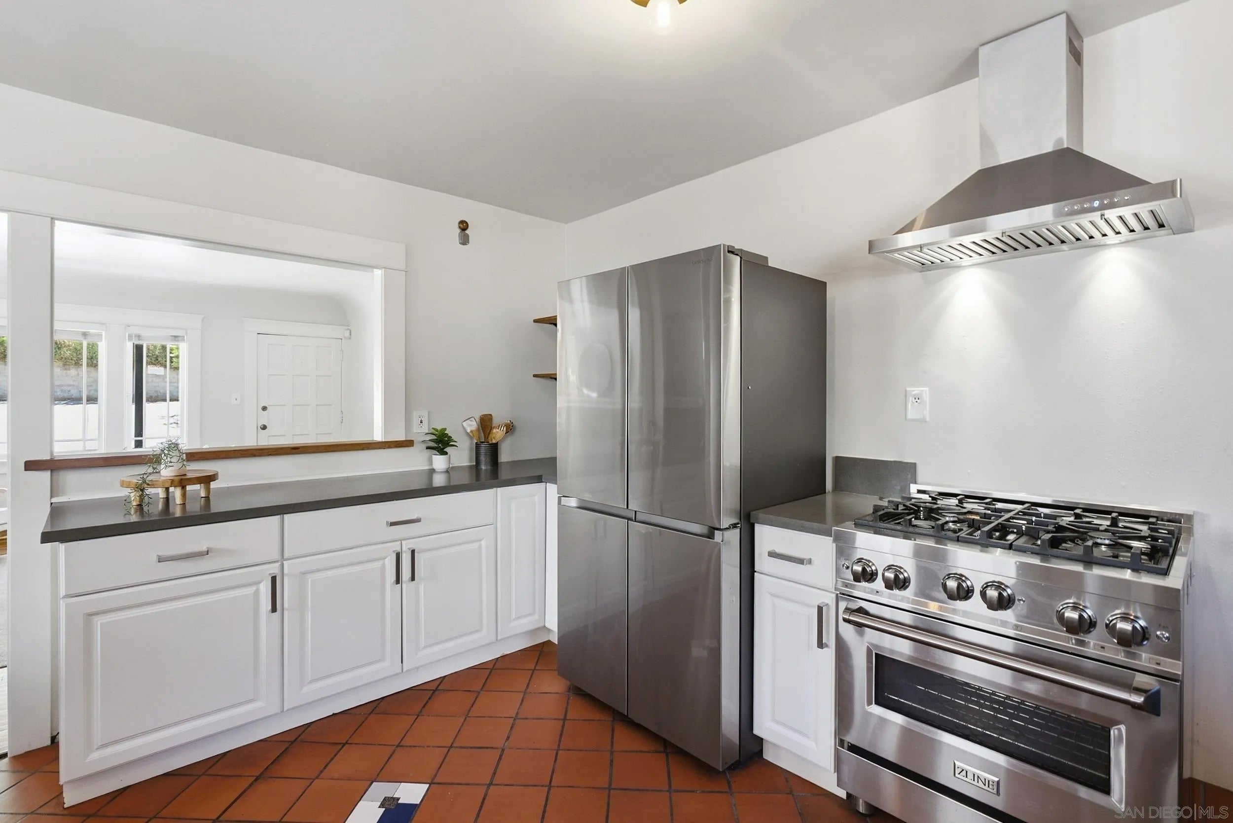 1616 Glenwood Dr.