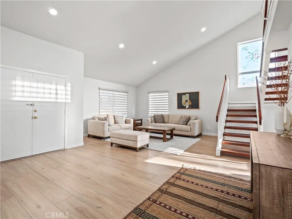 Photo of 23208 Cuervo Dr, Valencia, CA 91354 (MLS # SR25273690)