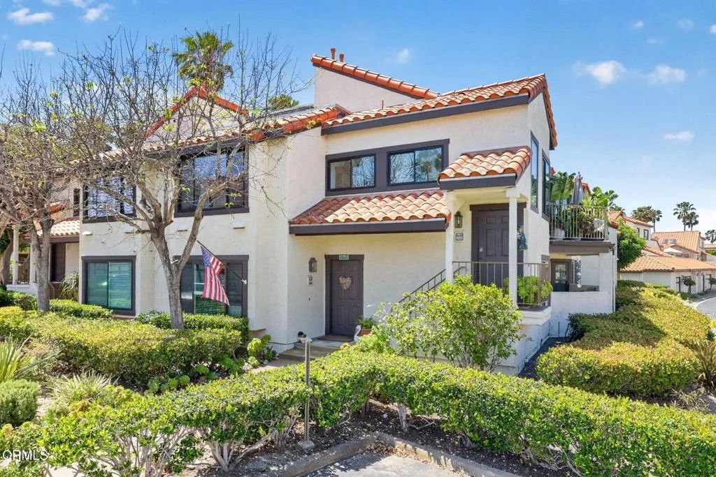 Photo of 4683 San Sebastian Drive, Oxnard, CA 93035 (MLS # V1-36218)
