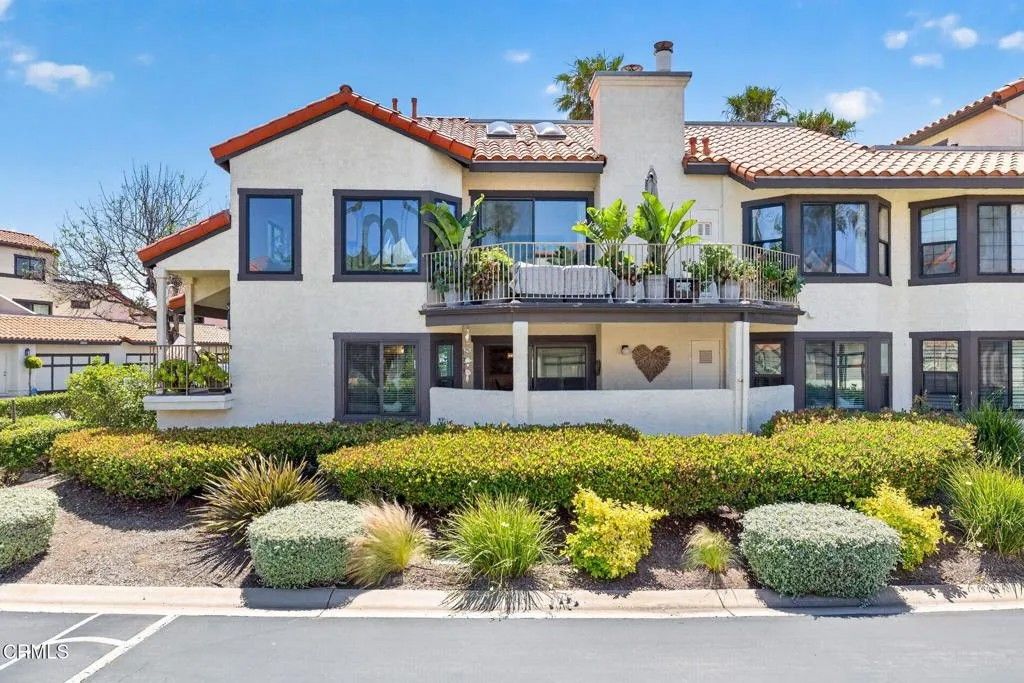 Photo of 4683 San Sebastian Drive, Oxnard, CA 93035 (MLS # V1-36218)