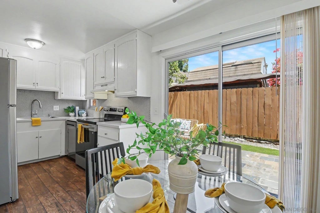 Photo of 4475 Dale Ave #112, La Mesa, CA 91941 (MLS # 260017086)