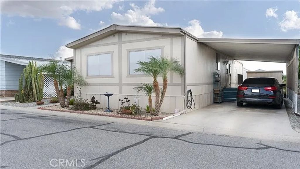 Photo of 5001 W Florida Ave #224, Hemet, CA 92545 (MLS # SW25279116)