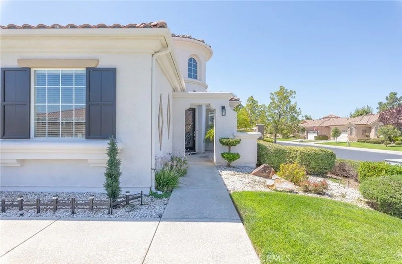 28657 Peach Springs