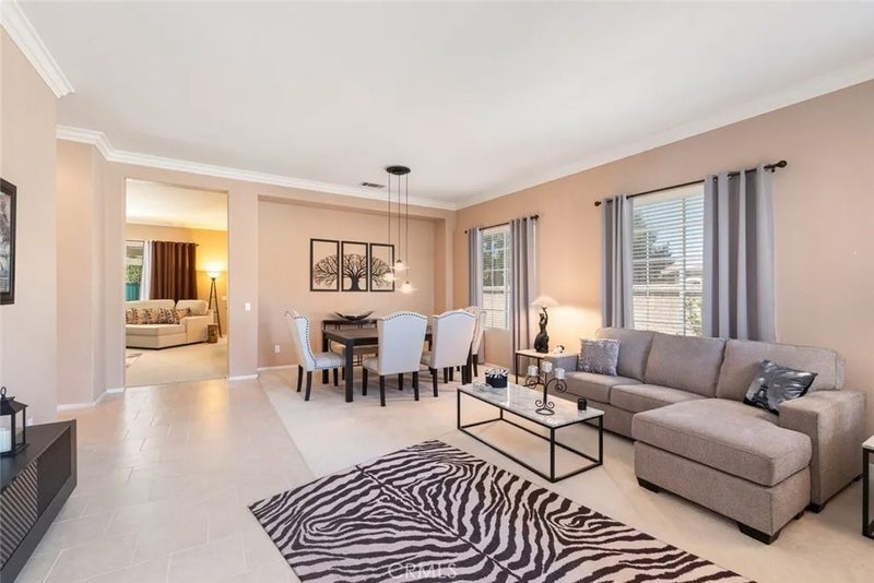 28657 Peach Springs