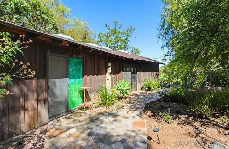 28605 Rolling Rock Rd