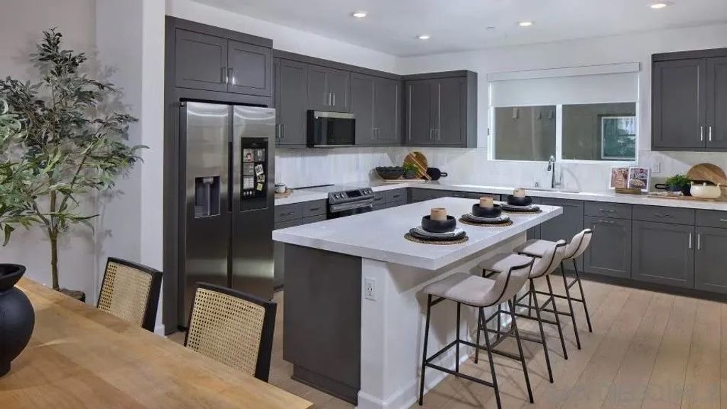 Photo of 1043 Sienna Way, San Diego, CA 92128 (MLS # 260003972)