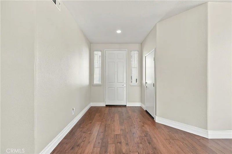 23934 Ridgeview Lane