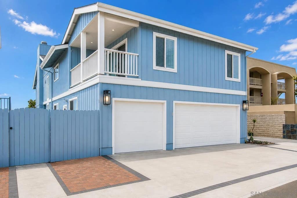Photo of 522 4th Street #A, Encinitas, CA 92024 (MLS # 260018813)