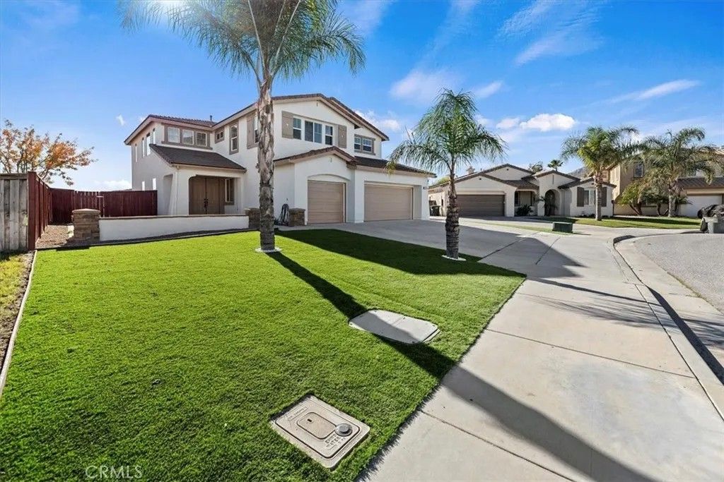 Photo of 2870 Newcastle Way, San Jacinto, CA 92582 (MLS # IV25275862)