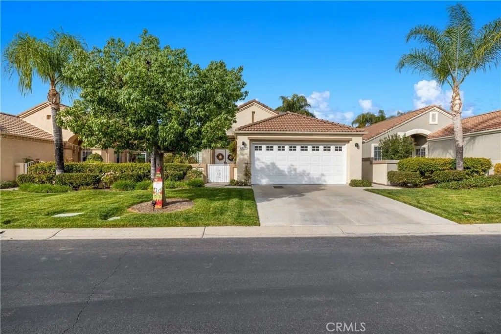 Photo of 23890 Corte Cajan, Murrieta, CA 92562 (MLS # SW26000804)