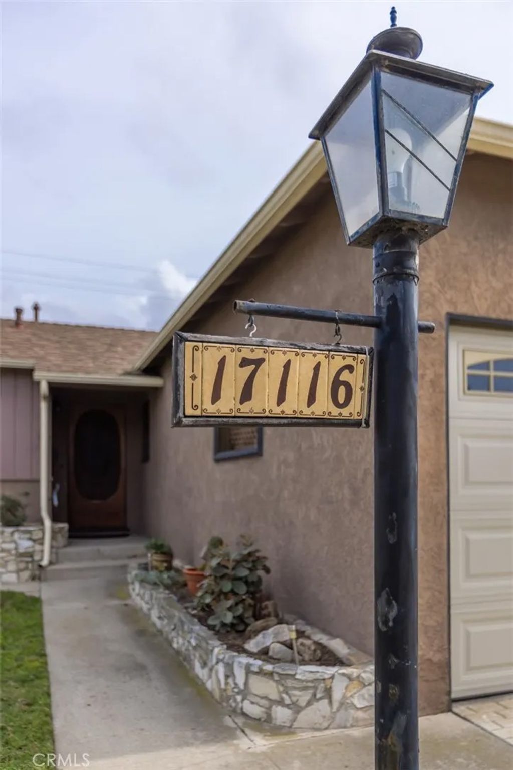 Photo of 17116 Wilton Place, Torrance, CA 90504 (MLS # SB26034931)