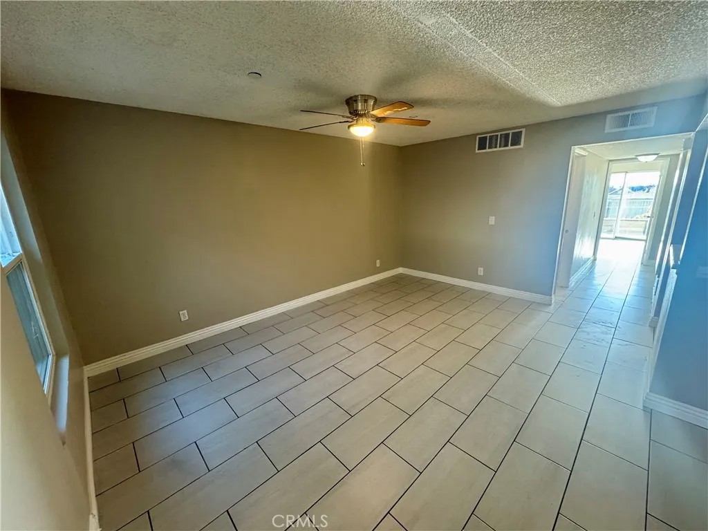 300 E Chestnut Avenue 301
