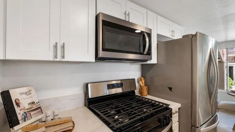 Tiny photo for 415 Stoney Point Way #106, Oceanside, CA 92058 (MLS # PTP2507716)