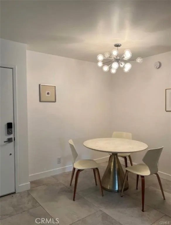 5460 White Oak A305