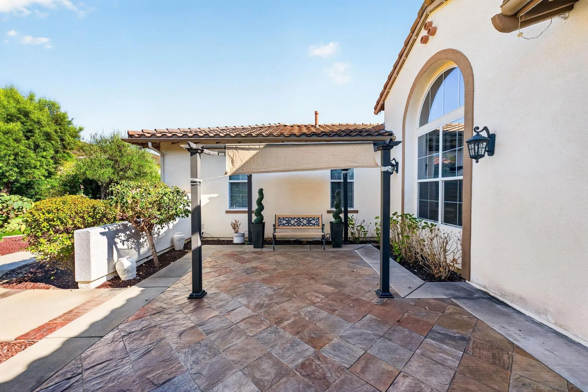 14713 Interlachen Ter