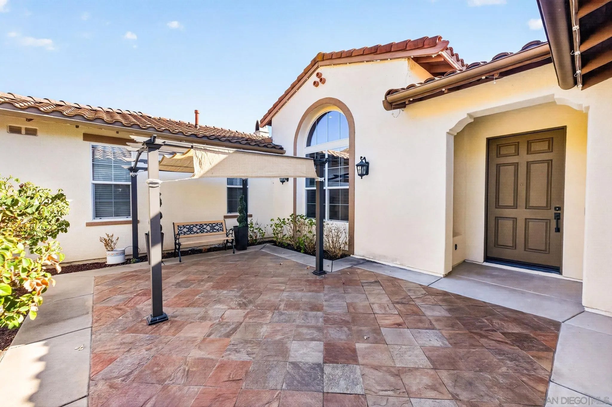 14713 Interlachen Ter