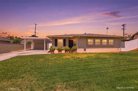 2909 Pecos Riverside CA 92506