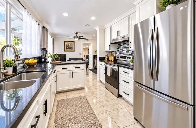 10212 Sherrill