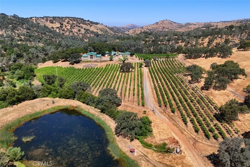 7551 Hunters Valley Road